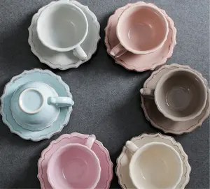 Porcelain Cappuccino Cups mit Saucers 10 Ounce für Specialty Coffee Drinks Latte Cafe Mocha und Tea Set von 6, Hot Assorted