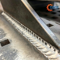 Base de Acero Industrial Gruesa Personalizada con Estructura Soldada, Fabricación OEM con Tratamiento de Superficie Completo