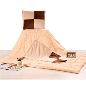 Almohada de felpa Sidandun, manta acolchada de color marrón a cuadros, cojín de color sólido para usar en el coche, sofá o cama - Product Image 1