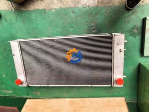 หม้อน้ำไฮดรอลิก SH210-5 สำหรับรถขุด อะไหล่เครื่องจักรก่อสร้าง - Product Image 2