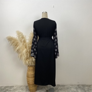 1423#B <b>Women's</b> Luxury Open Abaya Classic Black Sparkle <b>Silver</b> Hot Drilling Design With Pockets Latest Muslim Black <b>Cardigan</b> - Product Image 3