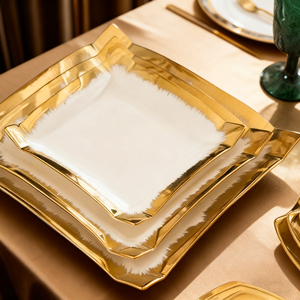 طقم أدوات مائدة فاخر صديق للبيئة بتصميم زهور مربع الشكل من البورسلين مع حواف ذهبية وألوان مخصصة للأعراس - Product Image 3