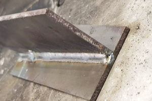 Soldador A Laser Portátil Máquina De Solda A Laser De Aço Inoxidável De Metal Portátil De Fibra refrigerada a ar - Product Image 6