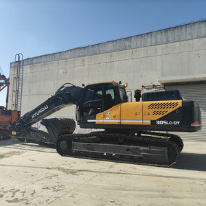 Excavatrice Hyundai 305LC-9T/s d'occasion, moteur Cummins, boîte de vitesses, pompe - Haute performance, état parfait, origine Corée, 2001-4000 heures - Product Image 1