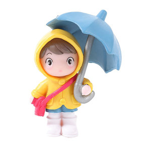 Figurine de poupée mignonne avec imperméable et parapluie, ornement de jardin miniature pour filles de 5 à 7 ans, en résine, version Q - Product Image 5