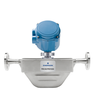Débitmètre massique Coriolis Emersons Micro Motion ELITE CMF ultra-précis pour la vérification intelligente des débits d'hydrocarbures, de gaz et de GNL en milieu offshore