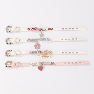 ปลอกคอสุนัขแบบริบบิ้นประดับเพชรสวยงาม เป็นมิตรกับสิ่งแวดล้อม ดีไซน์ PU สวมใส่สบาย สำหรับชิวาวาและสุนัขพันธุ์เล็ก จำเป็นต้องมี - Product Image 2