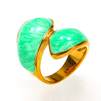 Trendiger offener Bypass-Ring aus Edelstahl mit pinkem Spiral-Emaille-Design, süßer Statement-Fingerschmuck in Goldoptik für Damen zum täglichen Tragen