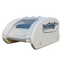 Catamaran solaire électrique pliable de 4,5 m pour sports nautiques, design moderne et luxueux, bateau-maison gonflable tendance pour les centres de villégiature
