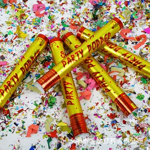Hot Party Popper Mini cannone di coriandoli tenuto in mano proposta di primavera intrecciata a mano confessione tubo di fuochi d'artificio decorazioni per feste di natale