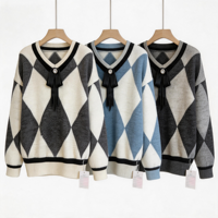 Pull en tricot pour femme, col en V, motif Argyle noir et blanc, jacquard, avec nœud et perles décoratives, épaules tombantes, manches longues, coupe ample