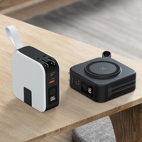 5 en 1 Portable 10000mAh Logo personnalisé Banque d'alimentation de voyage magnétique AU EU UK Plug AC Travel Power Adapter Charger avec câbles