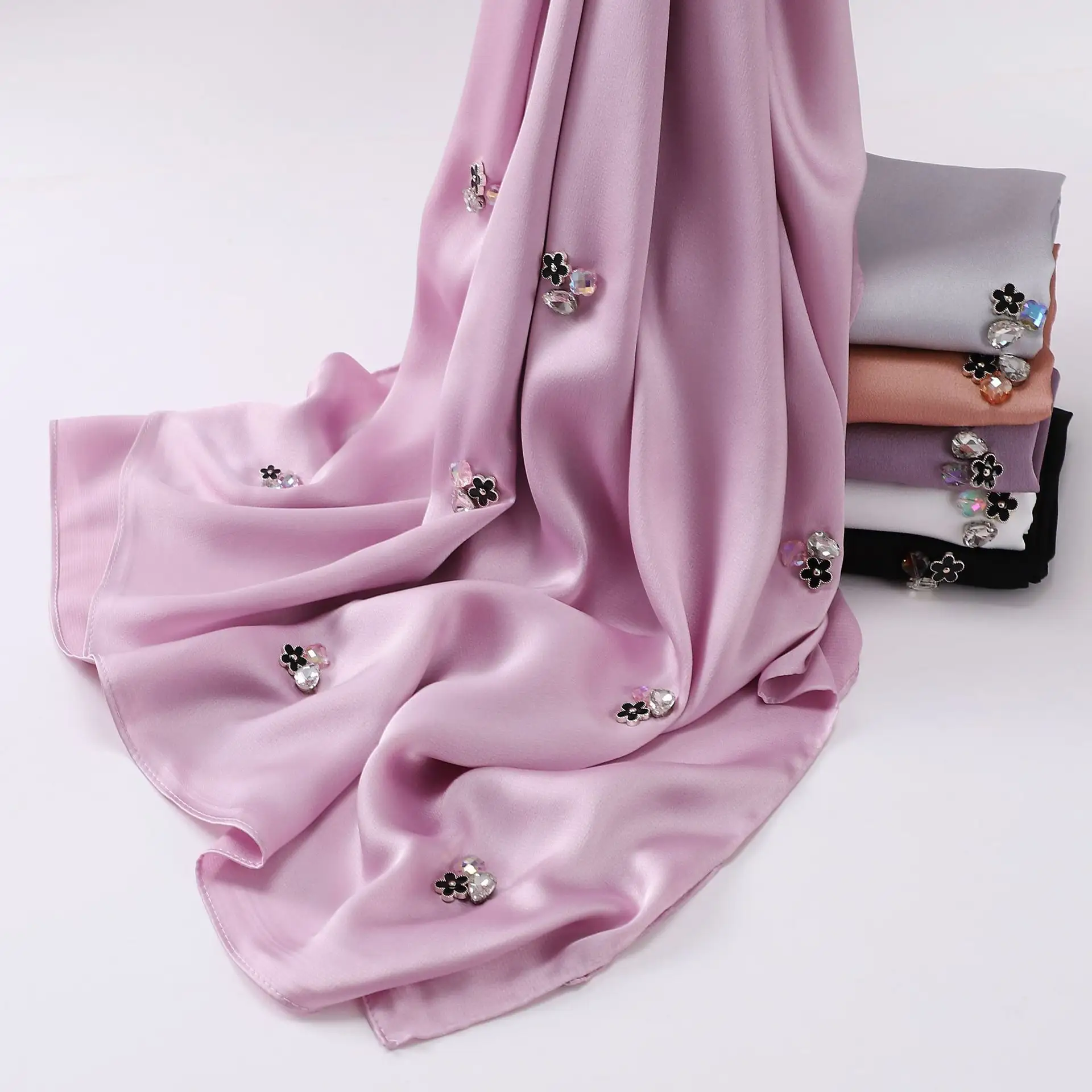 Châle pour kleid tissu soie hijab de haute qualité et assorti sous-capuchon poudre crêpe satin design mode foulard magnétique