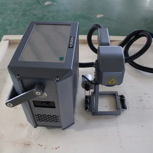 Machine de marquage laser à fibre portable pour le marquage des codes VIN et des logos de châssis - Product Image 1