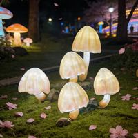 Lampe LED en forme de petit parapluie et de champignon, pour la décoration paysagère, l'ambiance et l'éclairage de pelouse et de jardin