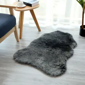 Großhandel flauschige zottelige blaue künstliche künstliche Fuchs Fell Schlafzimmer Matte Tier Teppich