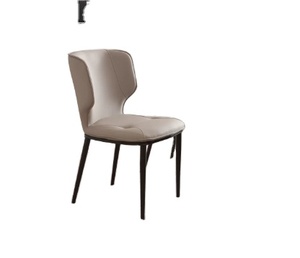 Chaise de salle à manger moderne en cuir avec pieds en métal, non pliable, pour la maison, les restaurants et les entreprises - Product Image 1