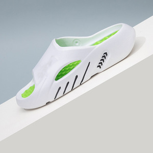 Accepter des couleurs de logo personnalisé Pantoufles à <span class=keywords><strong>message</strong></span> de grande taille Pantoufles de salle de bain pour hommes et femmes - Product Image 3