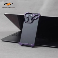 Coque de téléphone de luxe en alliage d'aluminium irrégulier avec protection d'objectif pour iPhone 16 15 14 13 ProMax 16 Plus, finition métal nu