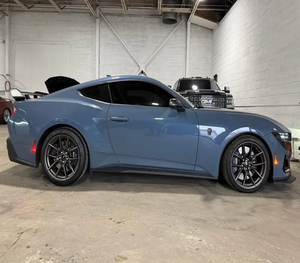 Ventes en Chine pour la voiture d'occasion 2024 2025 <span class=keywords><strong>Ford</strong></span>-<span class=keywords><strong>Mustang</strong></span> Dark Horse berline 5.0 V8 Sièges en cuir de direction droite \ gauche faible kilométrage - Product Image 2