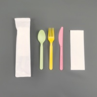 Kits de couverts jetables transparents en PLA pour repas en avion, cuillères, fourchettes et serviettes pour événements festifs