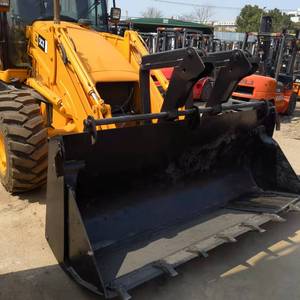 รถตักล้อยาง JCB รุ่น 3CX มือสองของแท้ พร้อมรถขุดขนาดเล็กแบบ 4 ล้อ  รับน้ำหนักได้ 8 ตัน สภาพดี เครื่องยนต์และมอเตอร์ในสภาพดี - Product Image 4