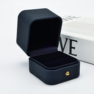 High-End Customized PU Octagonal Jewelry <b>Box</b> for <b>Ring</b> Pendant Pearl Necklace Packaging Wholesale Available - Product Image 3