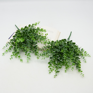 Piante Verdi Artificiali Ornamenti di <span class=keywords><strong>Eucalipto</strong></span> Mazzo di Foglie Erba Decorativa Piante Artificiali - Product Image 6