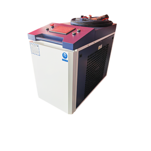 Machine de nettoyage au laser industriel 6000W pour l'élimination de la <span class=keywords><strong>peinture</strong></span>, l'élimination de la rouille - Décapant laser haute puissance pour la rouille et la <span class=keywords><strong>peinture</strong></span> - Product Image 1