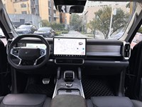 Voiture d'occasion 2023 Jetour Traveler 2.0T DCT 4WD Traverse PRO LHD SUV Faible Kilométrage Vente Chaude Exportation Vente en Gros Chine Marque de Renom Abordable