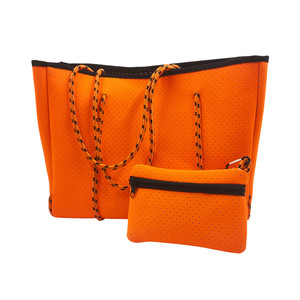 Sacs à main en néoprène perforé, sac personnalisé avec votre propre Logo, pour le Shopping, grande capacité pour femmes, fourre-tout à bandoulière, de plage, vente en gros, - Product Image 6