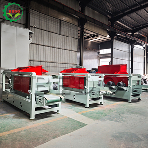 Machine de rasage de bois de bûche professionnelle PLC fermes de poulet automatiques machine de rasage de bois utilisée avec un prix compétitif - Product Image 2