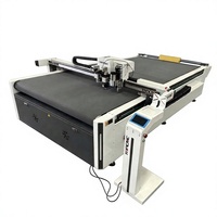 Machine de découpe numérique automatique haute performance pour carton ondulé, feuilles de carton et graphiques, avec table de découpe
