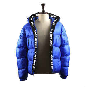 Cappotti da <span class=keywords><strong>Uomo</strong></span> Imbottiti in Piuma con Patch Logo Personalizzato, Giacca Leggera Trapuntata Effetto Piumino all'Ingrosso con Cappuccio - Product Image 2