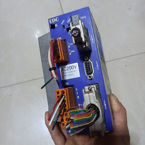 EDC-PN3045AB502-B M-PN3045KN001 ไดรฟ์และมอเตอร์ EDC-PN3045AB502-B M-PN3045KN001 EDC-PN3045AB502-B M-PN3045KN001 ไดรฟ์และมอเตอร์ - Product Image 3