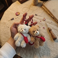 Mini porte-clés en peluche ours en peluche Kawaii, pendentif animal doux et moelleux pour sac, sac à main, sac à dos, porte-clés