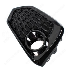 กรอบไฟตัดหมอก Honda Civic ปี 2017-2019 รุ่น Hatchback วัสดุ ABS ครอบกันชนหน้า ตะแกรงครอบกระจังหน้า - Product Image 2