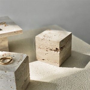 Support de présentation en travertin jaune, ornement géométrique tridimensionnel, modèle de décoration d'entrée de maison, banc à chaussures - Product Image 3