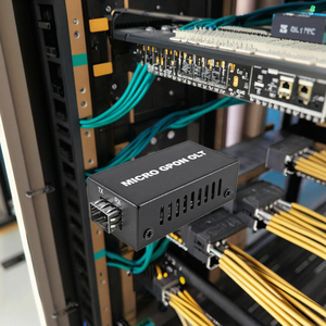 Zisa Micro GPON OLT Stick <span class=keywords><strong>SFP</strong></span> <span class=keywords><strong>1</strong></span>พอร์ต FTTH FTTx <span class=keywords><strong>1</strong></span>.25G 2.5G <span class=keywords><strong>SFP</strong></span> MINI ตัวเชื่อมต่อ sc/upc แบบพกพา - Product Image 2