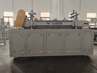 Machine de production automatique de panneaux de plafond en PVC plastique, machine de fabrication de panneaux muraux en PVC