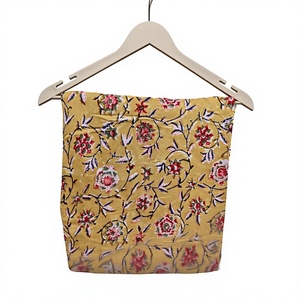 Tela de Algodón Estampada a Mano con Diseño Floral Mostaza, Tela de Algodón Puro Hecha a Mano, Tela con Estampado de Enredaderas Botánicas para Confección de Vestidos - Product Image 1