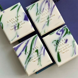 Savon éclaircissant pour le corps portable personnalisé Weddells Savon éclaircissant pour femme Claire - Product Image 4