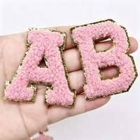 Patch autocollant en chenille pailletée, lettres de l'alphabet A-Z, couleur unie, 5,7 cm, à prix de gros, pour la décoration
