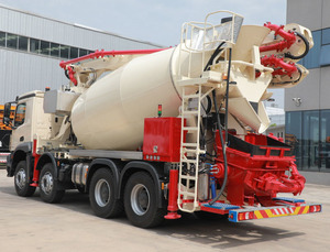 Betonmischer-Pumpenwagen 30M Integrierte Misch- und Pumpfunktion | Ländlicher Wohnungsbaustil - Product Image 5