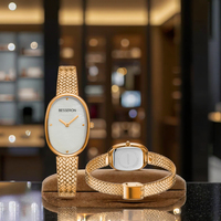 Montre à quartz pour femme personnalisée avec nom, bracelet en acier inoxydable de 23 mm, petit cadran ovale analogique, résistance à l'eau 3 BAR, luminescente