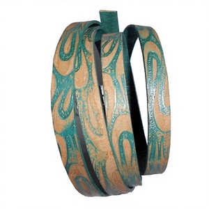 Cordón de Cuero Plano Stingray Color Turquesa 10x2mm para Manualidades, Joyería, Pulseras, Accesorios, Venta al Por Mayor 300 Unidades - Product Image 1