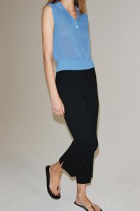 Custom Private Label Women's Blue <strong>Sleeveless</strong> <strong>Polo</strong> <strong>Neck</strong> Knit Vest Sweater Tank Top Wholesale OEM <strong>Jumper</strong> Pullover Manufacturer - Product Image 3