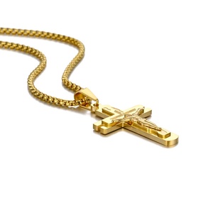 Joyería Brasileña de Moda, Collar con Colgante de Cruz Chapado en Oro, Cadena Dorada - Product Image 3