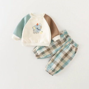 Conjuntos de ropa de algodón para niños con camisetas a rayas, pantalones con estampado de oso conejito, ropa de otoño e invierno para bebés, conjuntos de moda para niños - Product Image 5