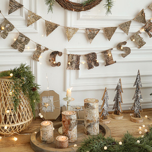 Decorazione Natalizia in Legno a Forma di Casa Invernale con Scritta '<span class=keywords><strong>Buon</strong></span> <span class=keywords><strong>Natale</strong></span>' e Ornamenti - Product Image 1